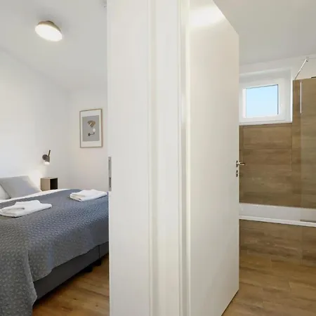 2 Bedroom Beautiful In Lembruch-duemmer * Lembruch